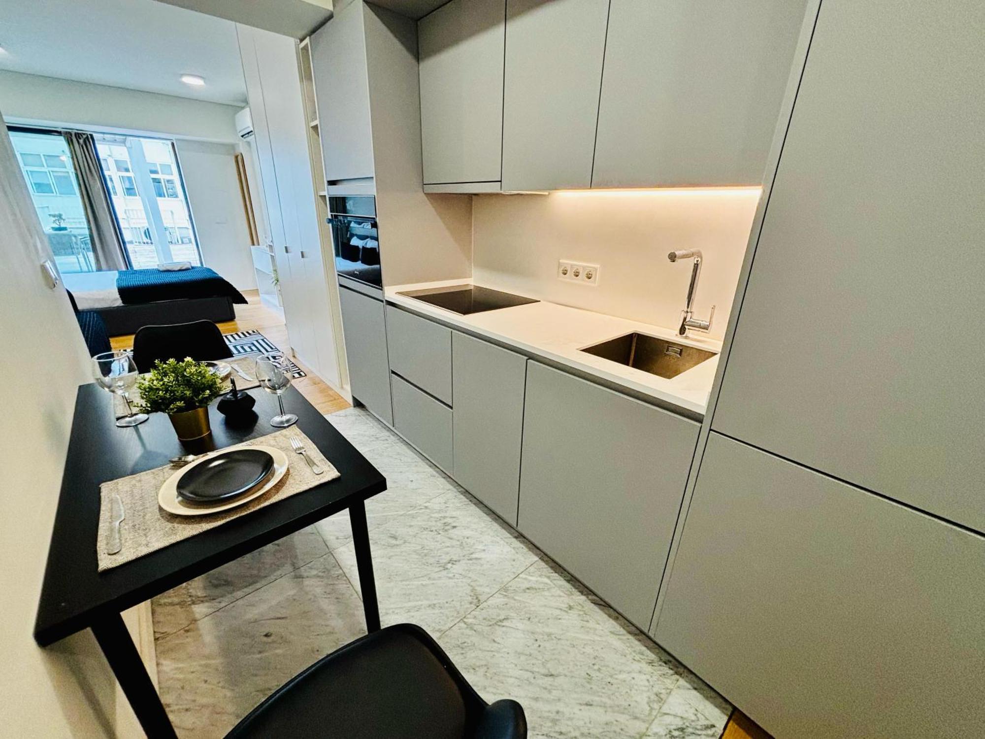 The Crespo - No 1c - & Terrace Apartment